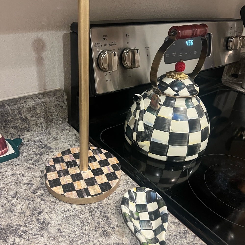 Checkered Tea Kettle and Paper Towel Holder Set